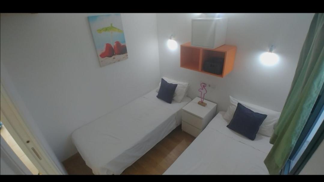 Private Room & Sunny Terrace San Bartolome de Tirajana  Exterior photo